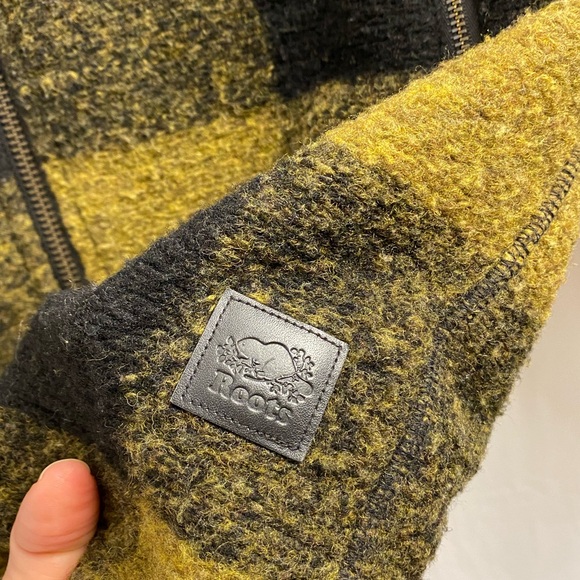 Roots Seymour Wool Blend Plaid Jacket - Picture 5 of 8